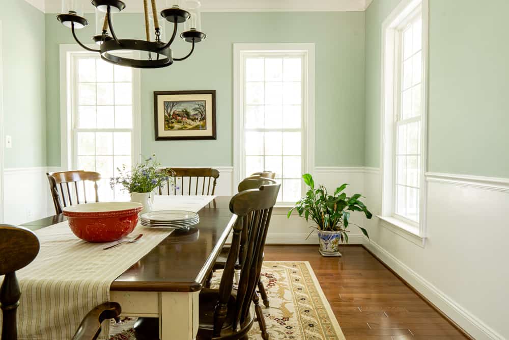 Benjamin Moore Blue Colonial Dining Room Oriental Rug