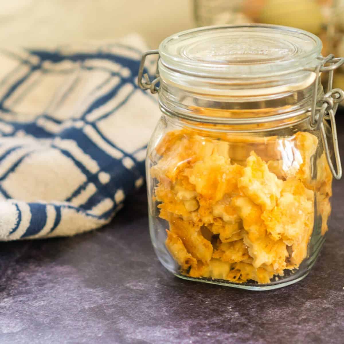 The Best Sourdough Cheddar Crackers Heart's Content Farmhouse