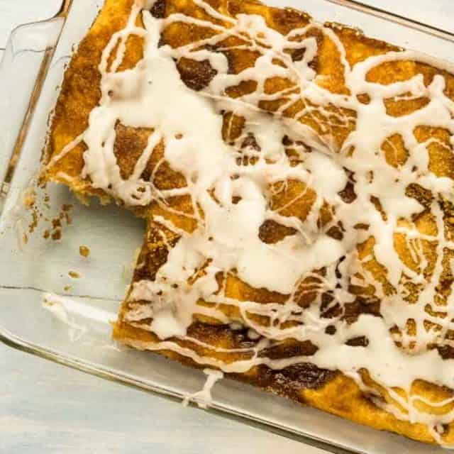 Easy Bread Machine Coffee Cake to Make this Weekend