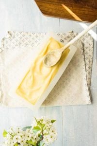 Ultimate Guide to Soap Making for Complete Beginners {Plus a Simple Recipe}