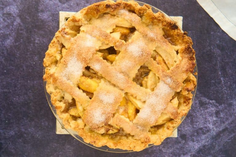 finished lattice topped peach apple pie