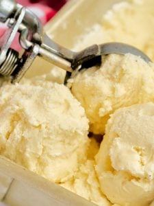 scoops of homemade vanilla ice cream