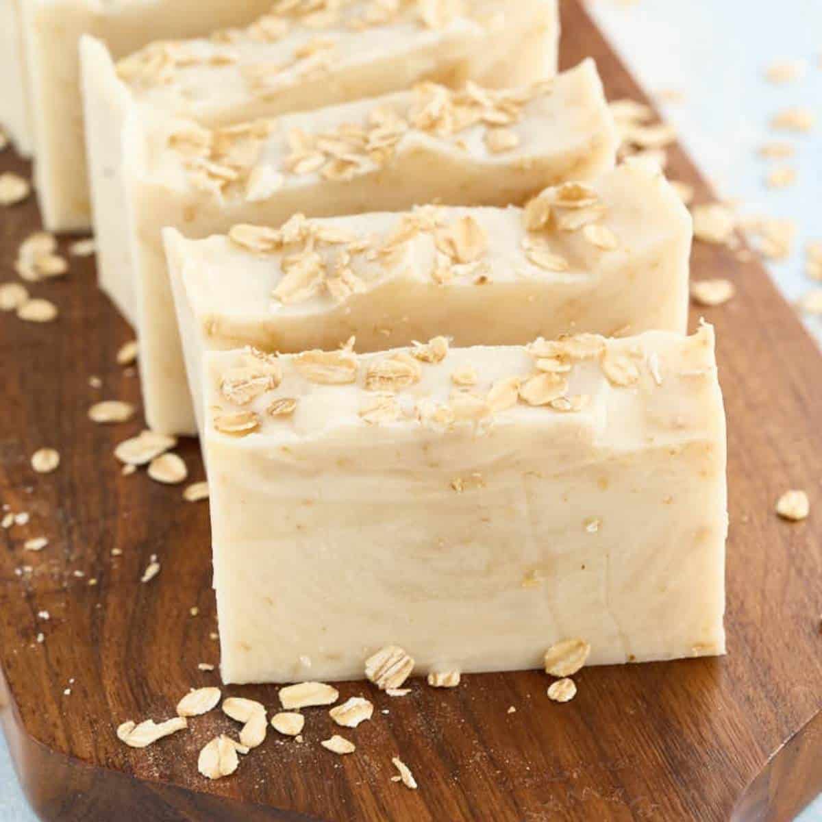 Oatmeal Soap Recipe : Hearts Content Farmhouse