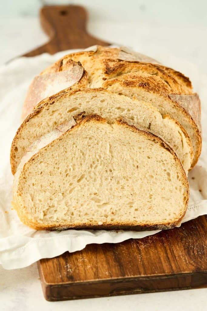 sliced loaf of stand mixer sourdouggh
