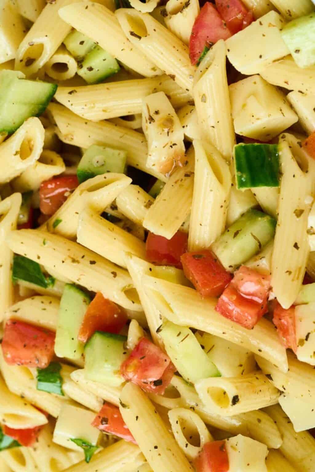 How to Make a Fresh and Easy Cucumber and Tomato Pasta Salad