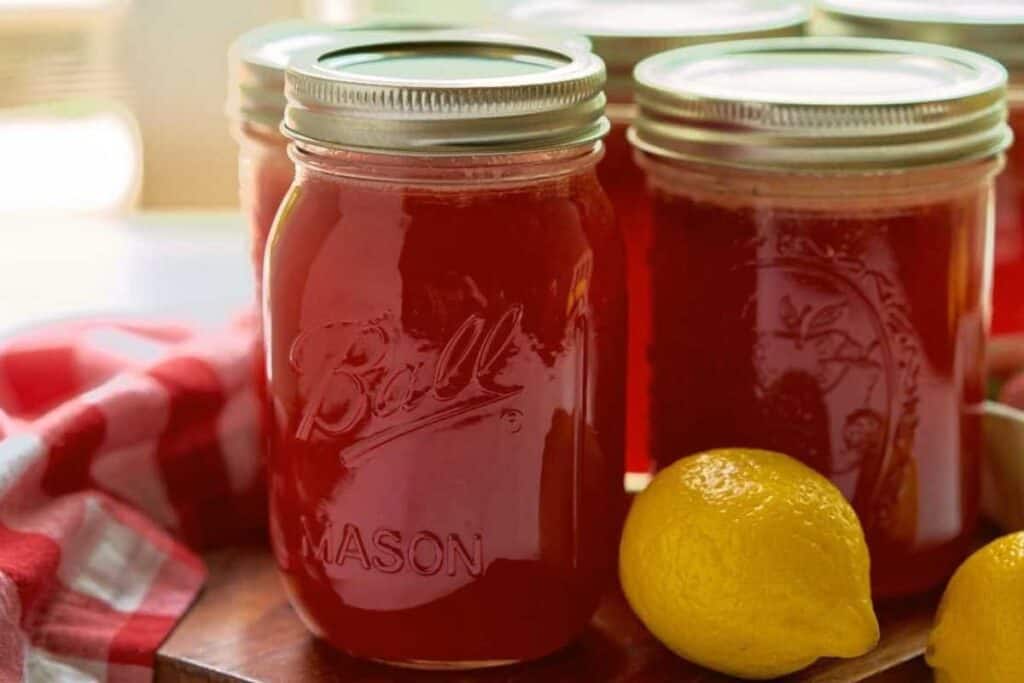 How to Make Canned Strawberry Lemonade Concentrate