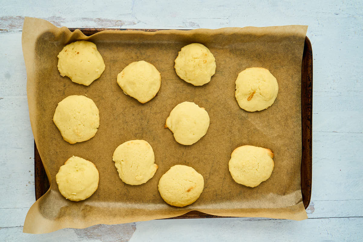 baked cookies on parchment paper.