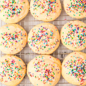 close up view of 9 cookies.