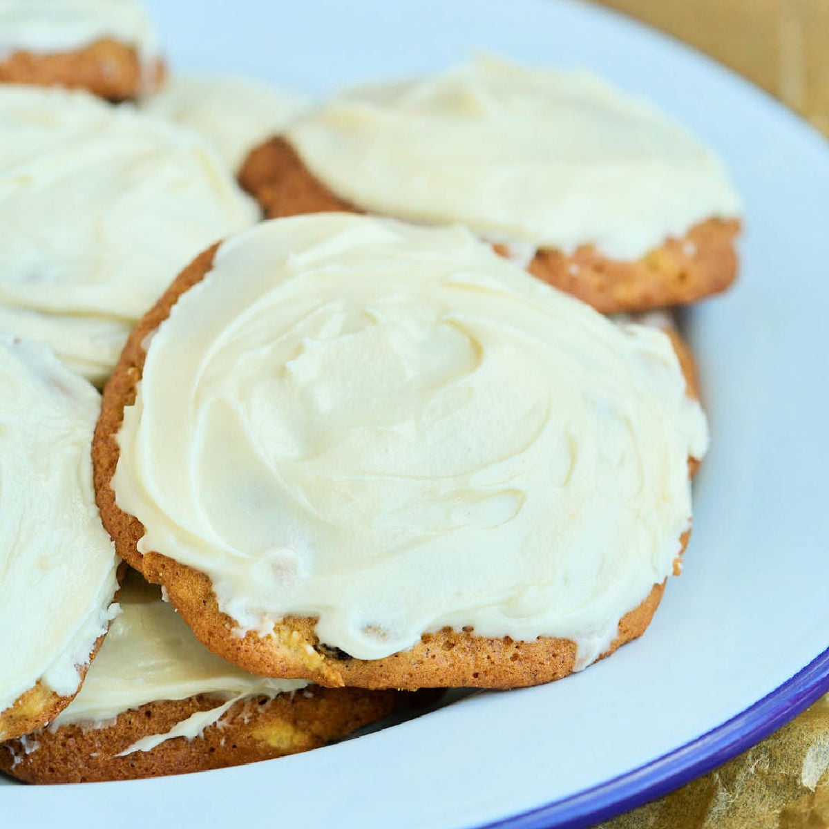 apple cookies with frosting.
