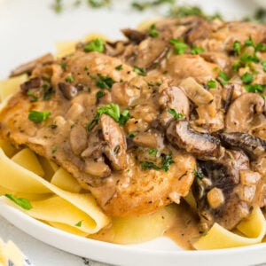 One-Pan Chicken Marsala {The BEST!}