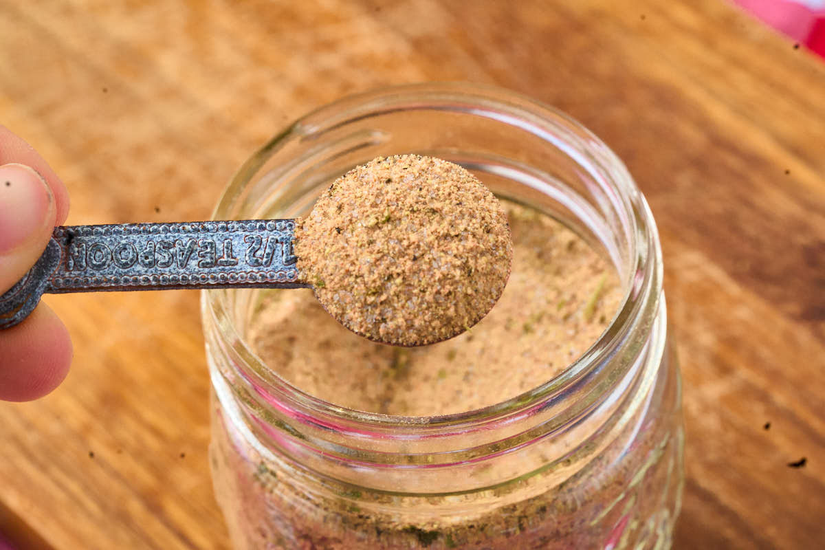 Copycat Red Robin Seasoning (Sugar-Free)