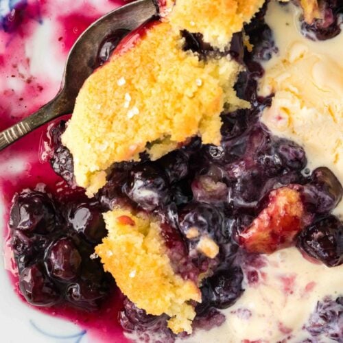 Blueberry Cobbler With Pie Filling