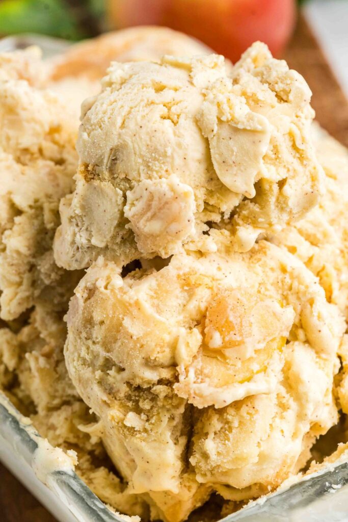 apple pie pice cream in metal tin