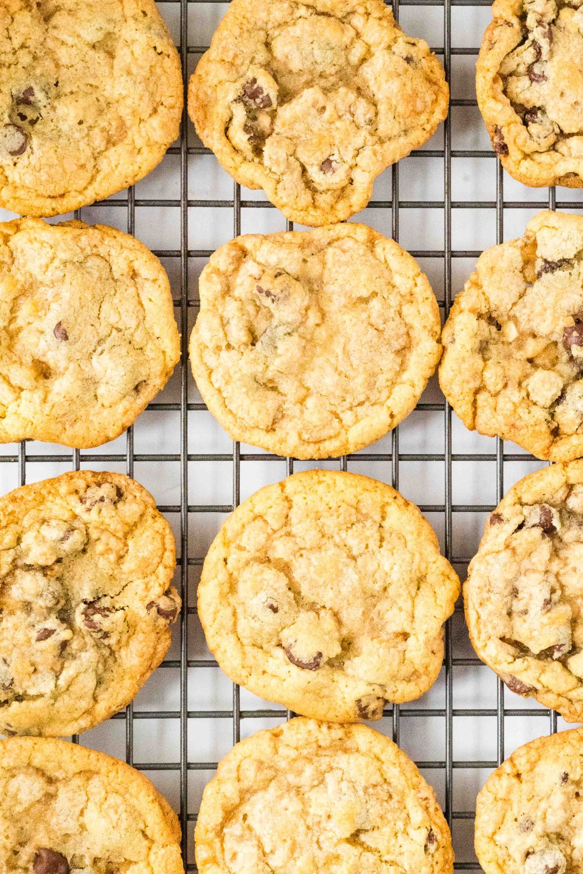 many cookies on cooling rack.