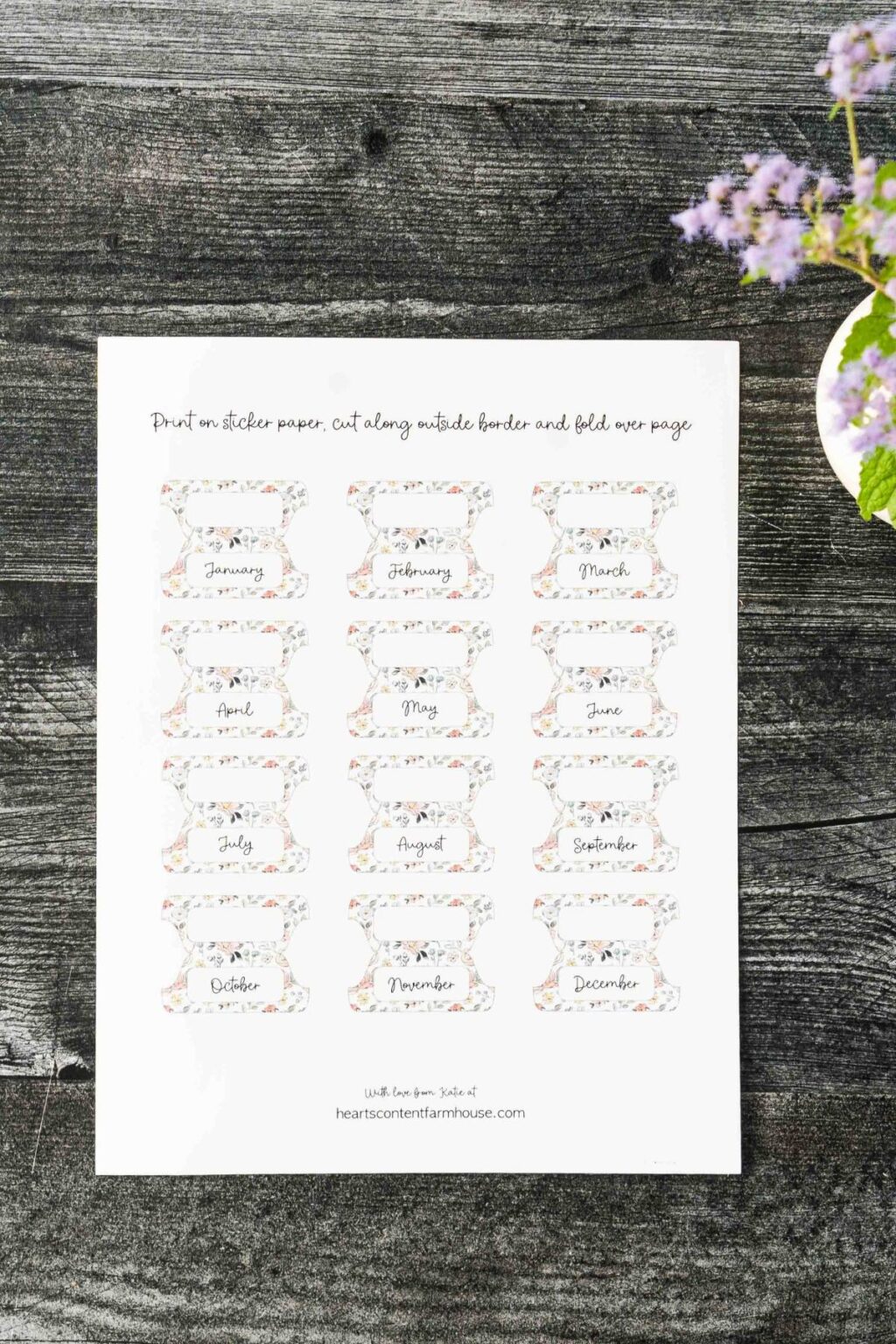 Free Printable Monthly Divider Tabs: Pretty Binder Makeover