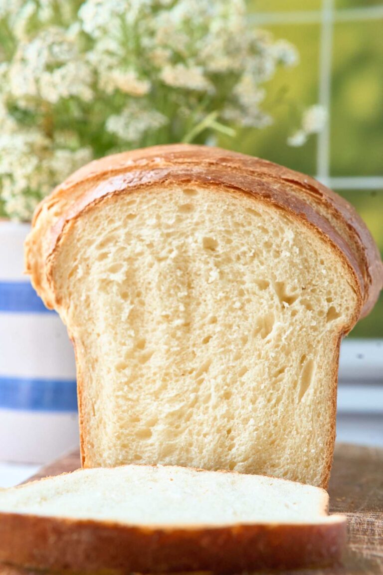 Soft Buttermilk Bread