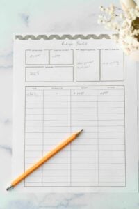 7 Beautiful and Simple Free Printable Savings Trackers To Keep You Motivated