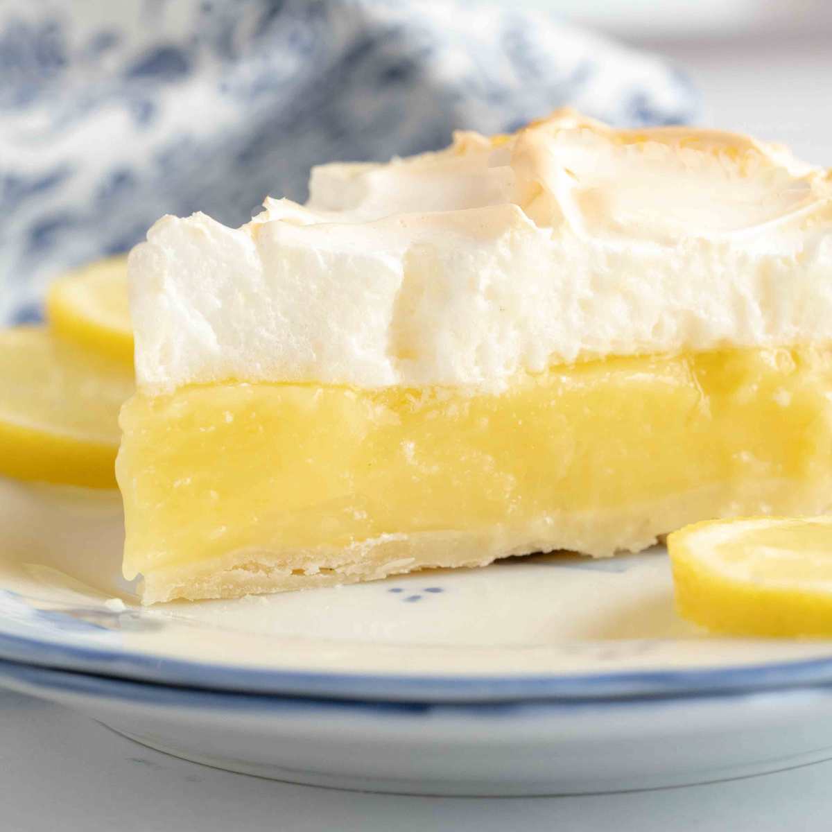 Classic Lemon Meringue Pie : Heart's Content Farmhouse