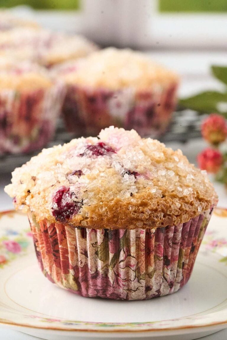 Easy Blackberry Sourdough Muffins