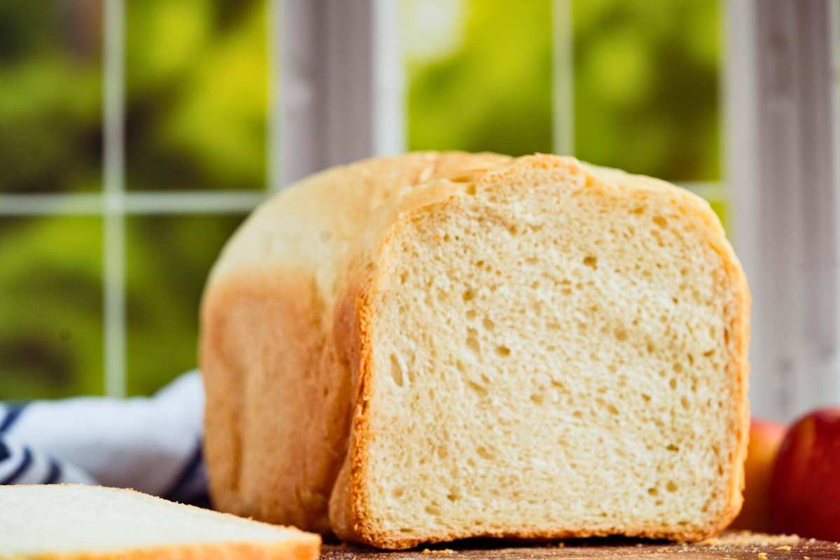 Soft Fluffy and Easy: Bread Machine White Bread for Beginners