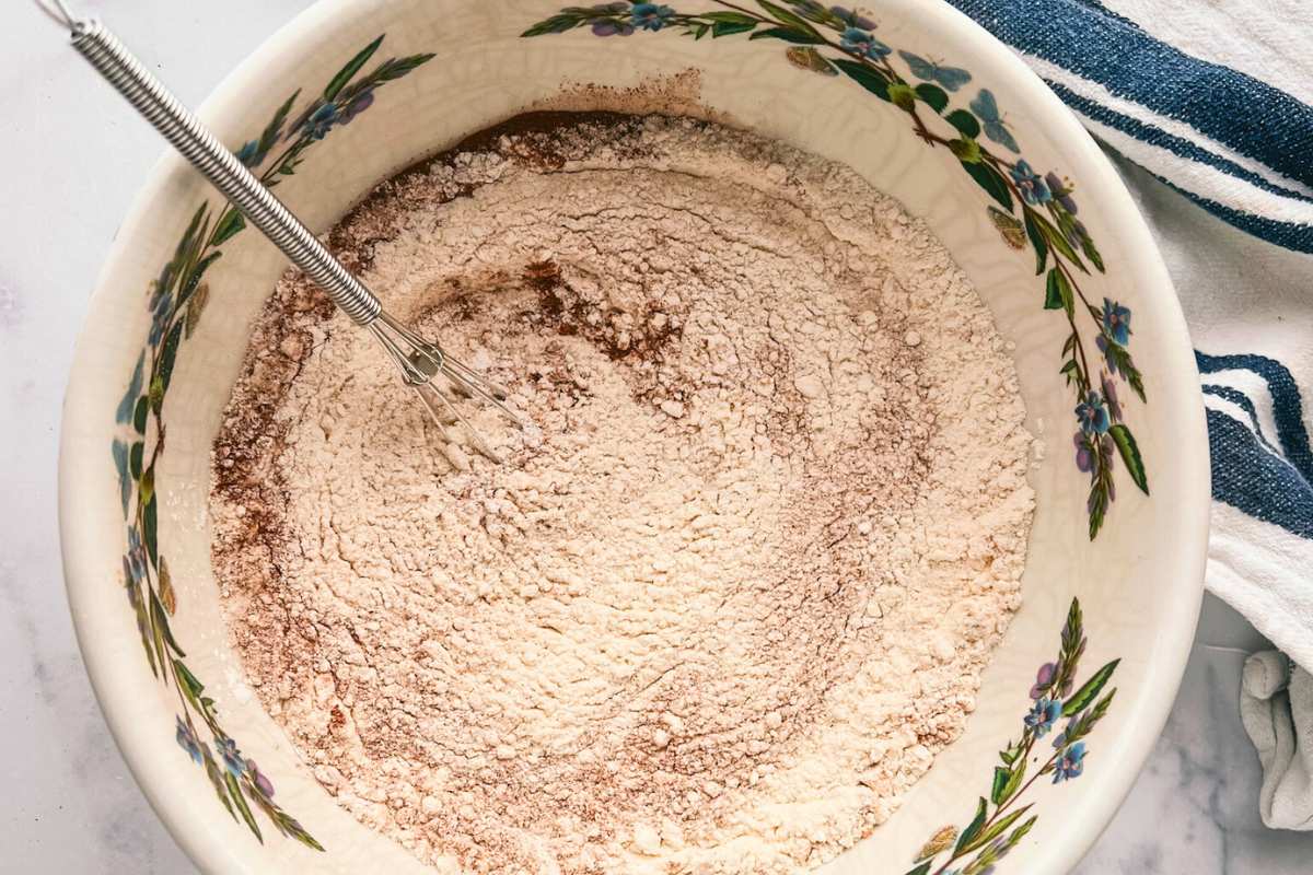 dry ingredients mixed together in bowl.