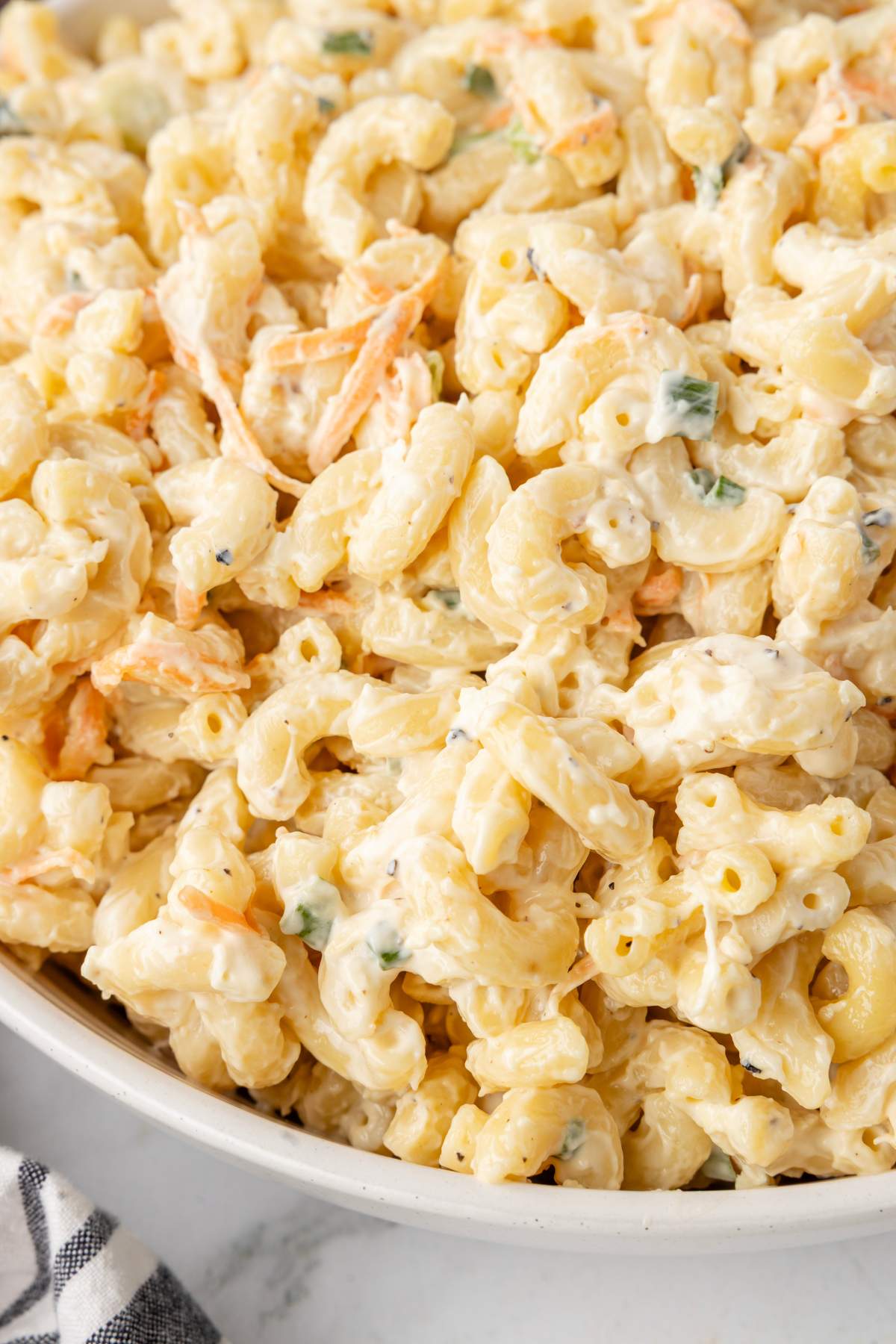 Creamy Hawaiian Macaroni Salad Recipe (Easy!)