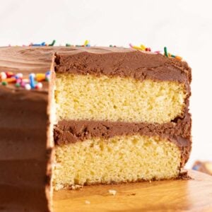 round cake cut to reveal layers.